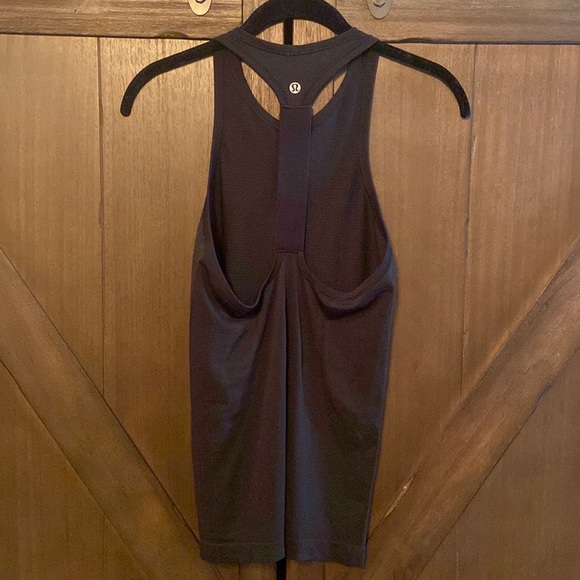 Lululemon🍋Swiftly Tech T-Back - Picture 4 of 5